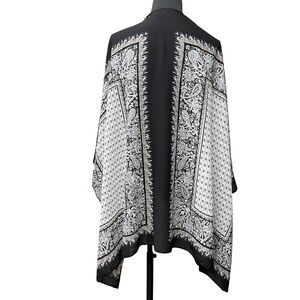 ANTRHOPOLOGIE KIMONO - BLACK, WHITE, GOLD